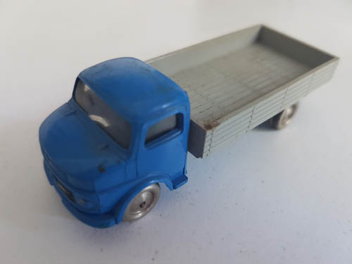 Lego Mercedes-Benz Pritschen-LKW Rundhaube 